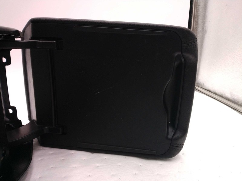 2013 AUDI Q5 Center Console LID Black OEM Used 155k Miles NJ25-22760-581186