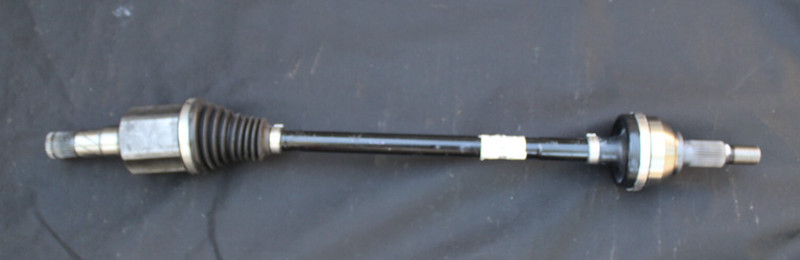 2024+ Tesla Model 3 Rear Halfshaft Left Right Axle Half Shaft 1044168-00-A OEM