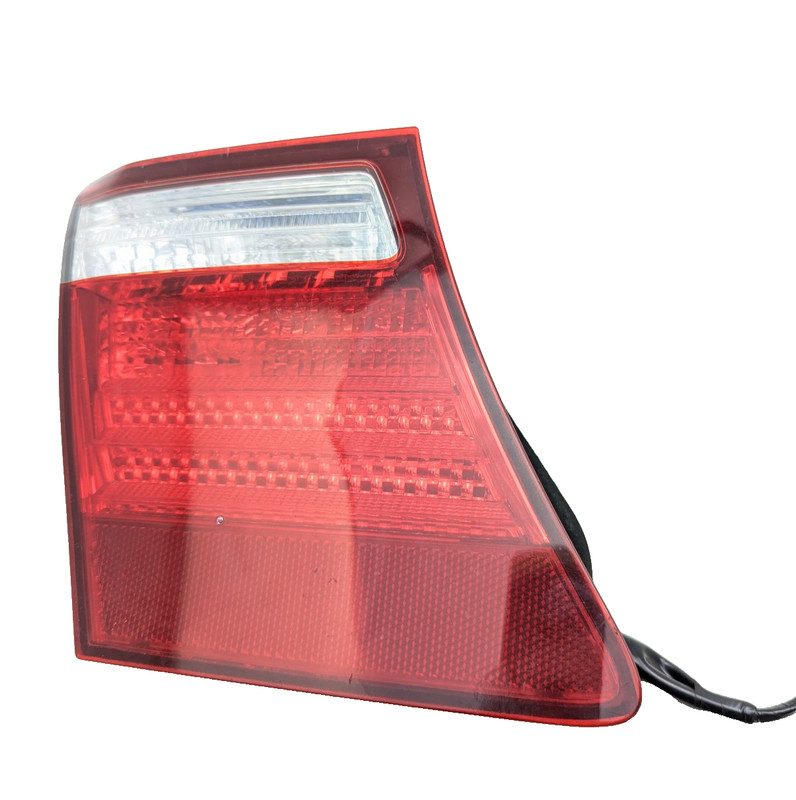 07-09 Lexus LS460 LS600h XF40 Rear Left Driver Side Inner Taillight Lamp OEM