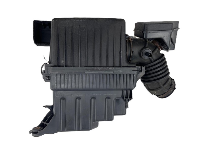 2012-2013 Kia Soul 2.0L Engine Air Cleaner Intake Box Assembly 28110-2k800 OEM