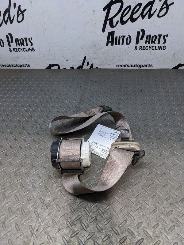2018-2022 DODGE RAM 1500 REAR LEFT SEAT BELT RETRACTOR P7AX80TX7AB 1169184