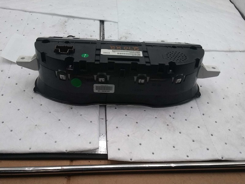 2015 Dodge Challenger Speedometer Gauge OEM White 160 MPH Light Scratches