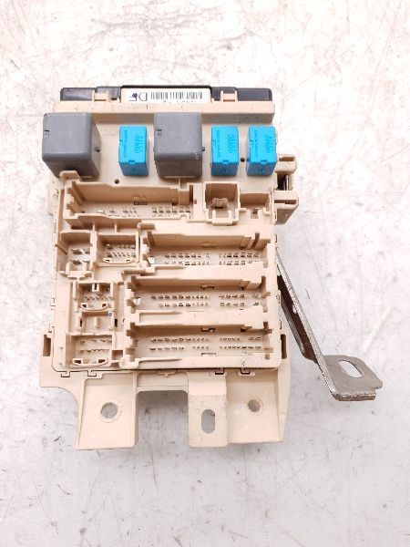 05 TOYOTA SOLARA SE 3.3L CABIN FUSE BOX 3MZFE