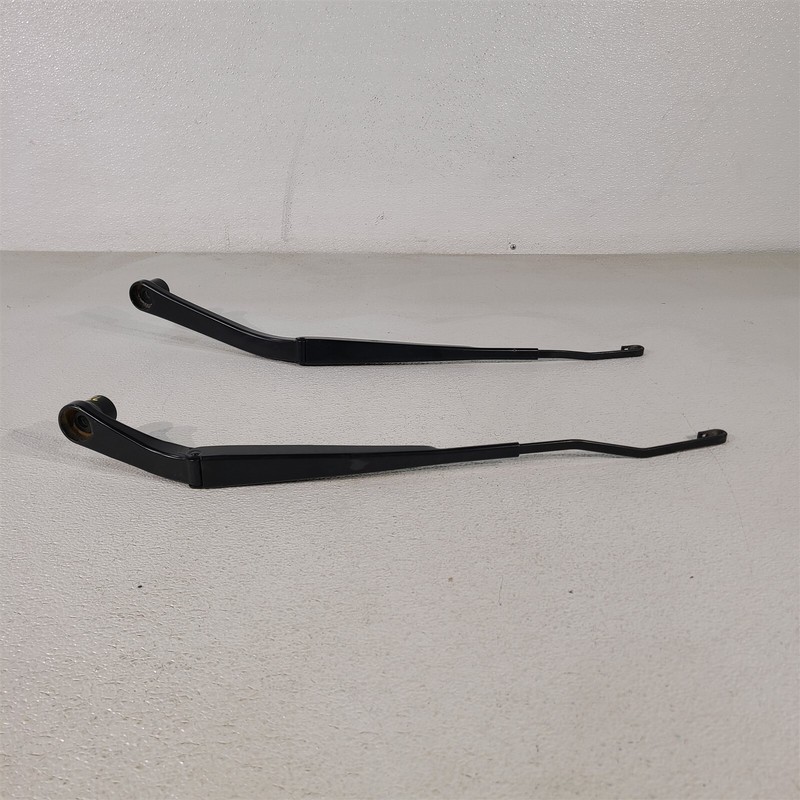 08-14 Dodge Challenger Srt8 Windshield Wiper Arms Arm Pair Aa7345