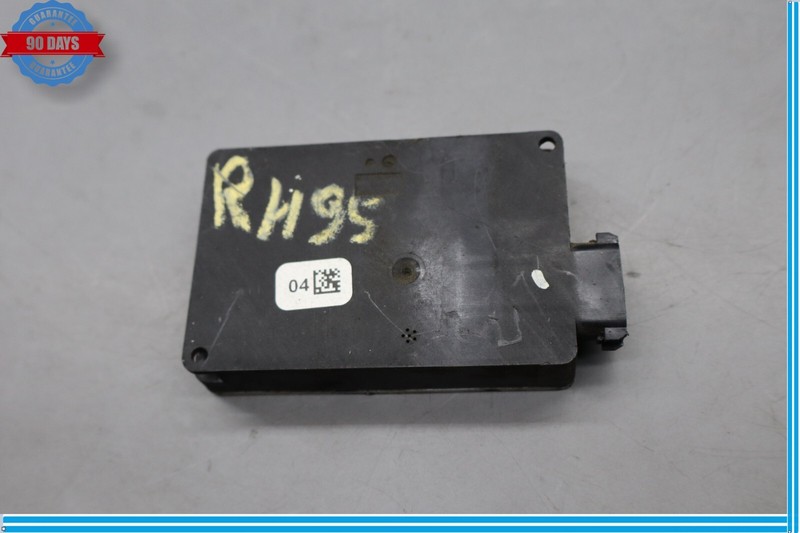 06-19 Mercedes GL350 GL450 C250 Rear Right Blind Spot Radar Sensor Module Oem