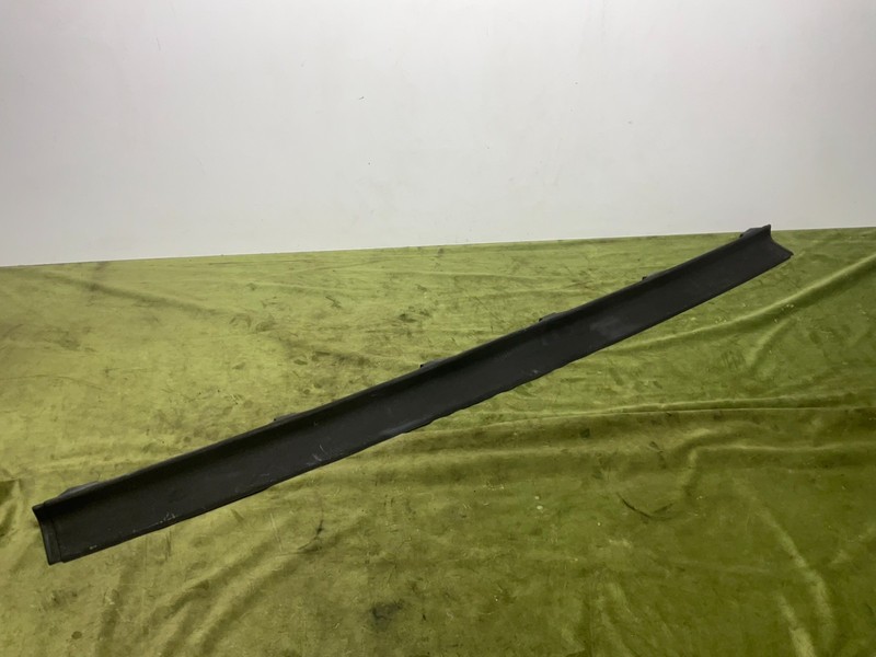 84–91 BMW E30 Early Model Metal Bumper Trim Cover Rear Center Strip Molding OEM