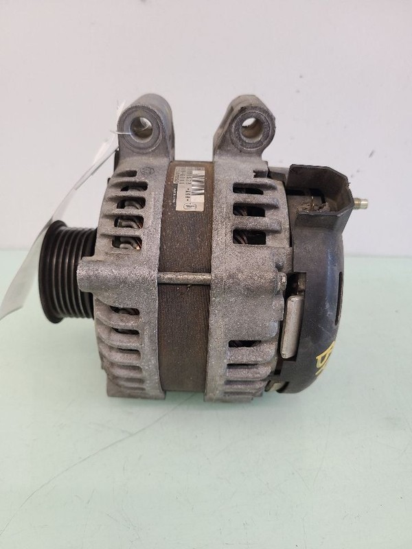 Alternator VIN 3 8th Digit Lfx 170 Amp Opt KW7 Fits 13-19 XTS 591935