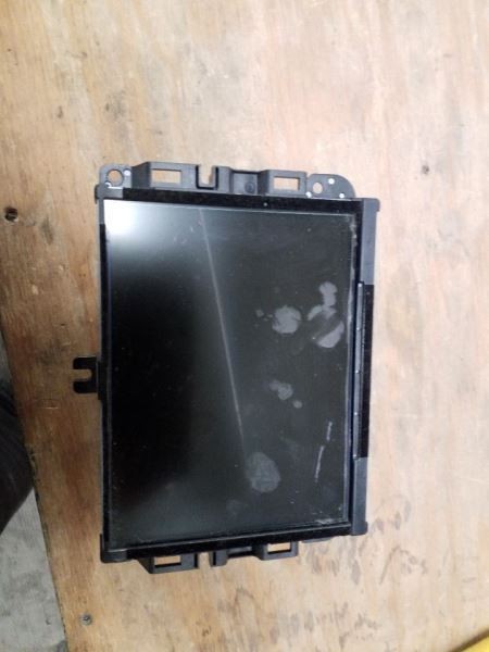 14 2014 Jeep Cherokee Radio Receiver 8.4" Display Screen ID RA3 Telematics