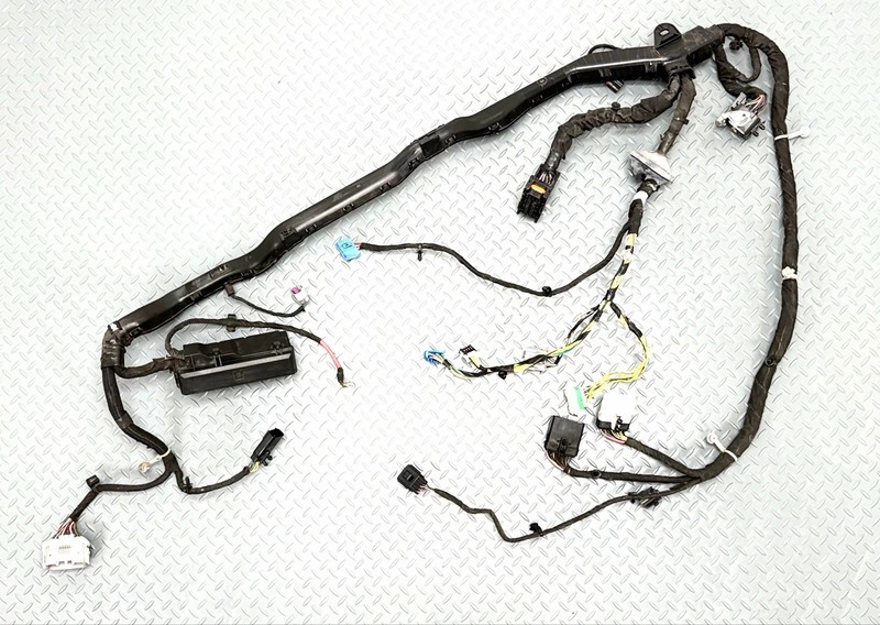 ✅ 13-24 RAM 1500 Classic Diesel OEM DASHBOARD DASH WIRING HARNESS FUSE RELAY BOX