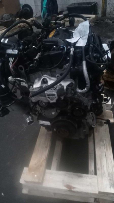 2016 MINI COOPER 1.5L Engine Complete Assembly OEM FWD 111K Miles Orange