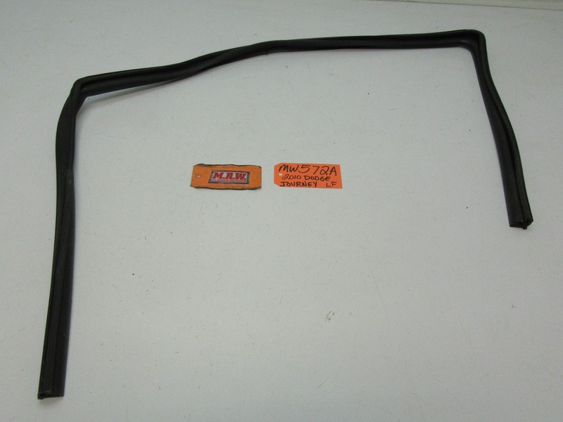 DRIVER LEFT FRONT DOOR PANEL GLASS WINDOW RUBBER SEAL L LH LF RUN CHANNEL SIDE