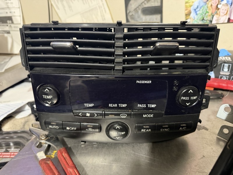 2004 2005 Toyota Sienna HVAC A/C AC Heat Heater Temperature Climate Control OEM