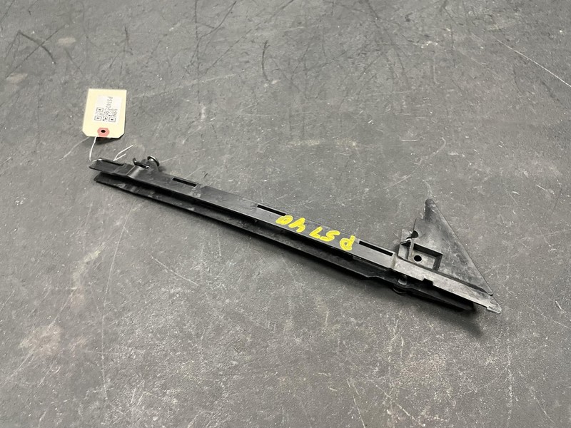 Front Left Door Window Glass Sash 2019 Audi S5 Coupe 8W6837067 2018 2020 -2023