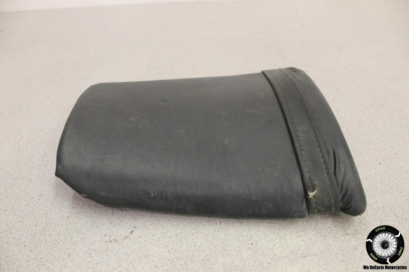 2006 Honda CBR600RR REAR BACK PASSENGER TANDEM SEAT PAD SADDLE PILLION CBR 600
