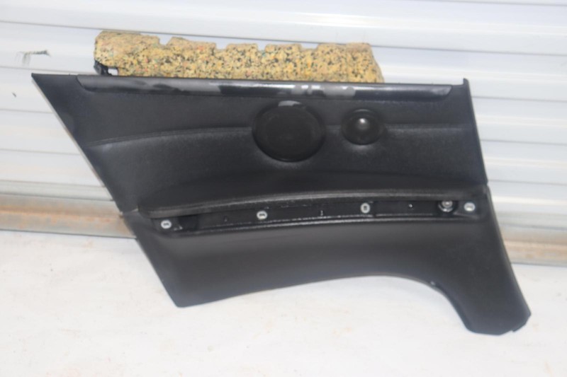 2009-2013 BMW 335I E93 CONVERTIBLE REAR LEFT QUARTER PANEL DOOR TRIM OEM