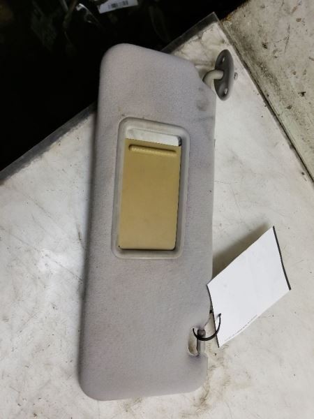 05-06 SCION TC DRIVER SIDE SUN SHADE VISOR