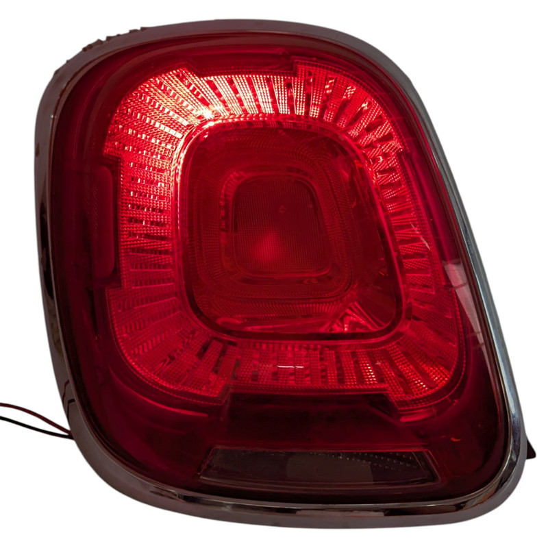 2016 16 Fiat 500X Driver Left Rear Tail Light Brake Taillight Lamp 51937402 OEM