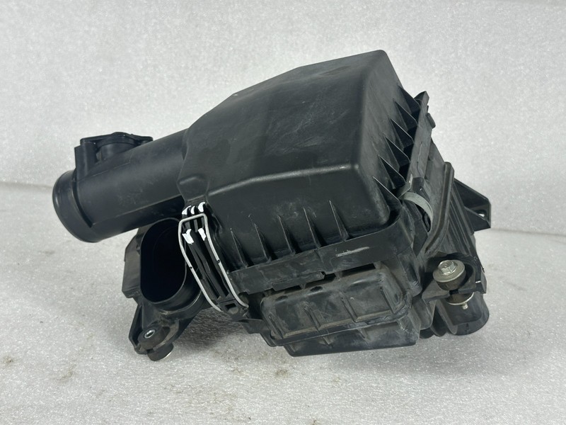 2018-2020 Honda Accord Air Cleaner Air Intake Box Assembly Turbo 1.5L OEM