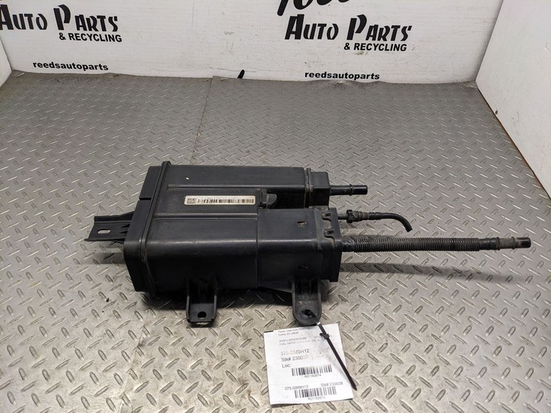 2010-15 CHEVY EQUINOX OEM FUEL VAPOR CHARCOAL EVAP CANISTER - EMISSIONS 1182674