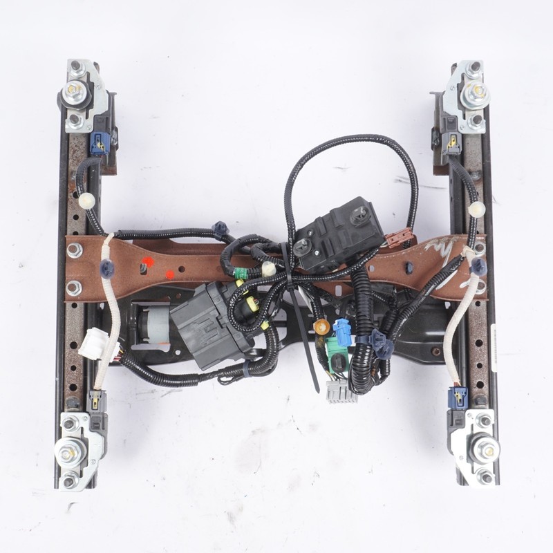 2014 - 2017 HONDA Odyssey Front Right Passenger Seat Track Rail OEM