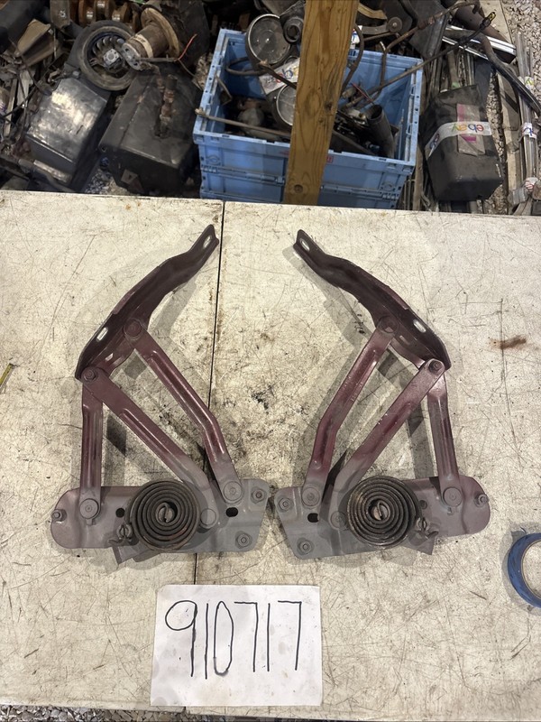 1998-2003 DODGE DURANGO PASSENGER DRIVER HOOD HINGE SET OEM 55255448AF