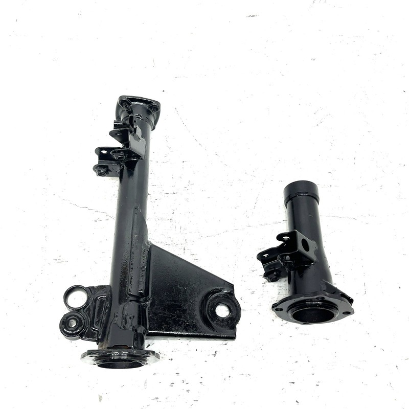 93 Kawasaki Bayou 400 KLF400B 4x4 OEM Rear Axle Housing Set 31064-1098 AK32