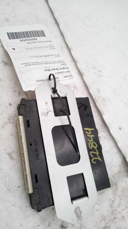 2007 Subaru Legacy Engine Control Module (ECM) OEM 22611AM39A 131K Miles