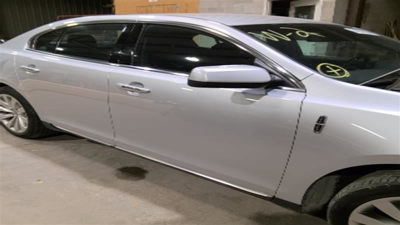 Passenger Front Door Electric Lower Side Moulding Fits 09-16 MKS 3369774