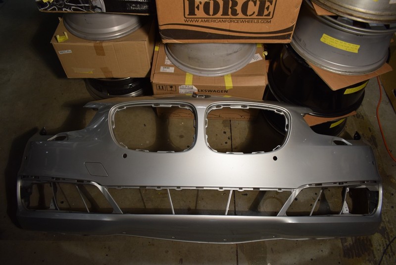 2011-2013 BMW 5 SERIES FRONT BUMPER COVER 5111 7332837 OEM
