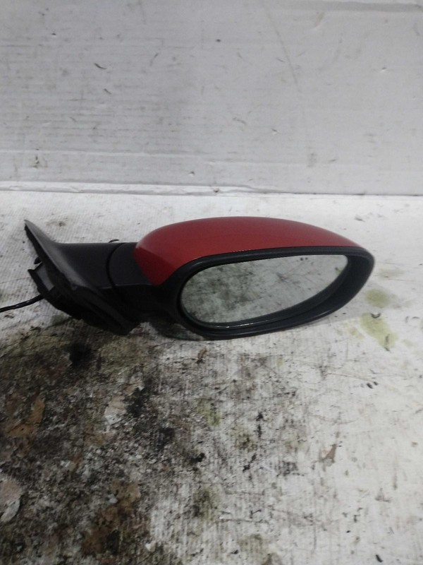 Used Right Door Mirror fits: 2004 Mazda RX8 Power painted w/o heated glass Right