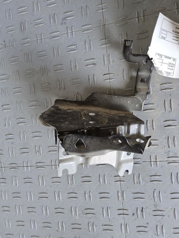 2015-2016-2017-2018-2019-2020 Honda Fit battery tray shelf bracket 60630T5RA00ZZ