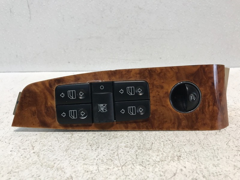 03-06 Mercedes W220 S500 Front Left Driver Side Master Window Switch Panel OEM