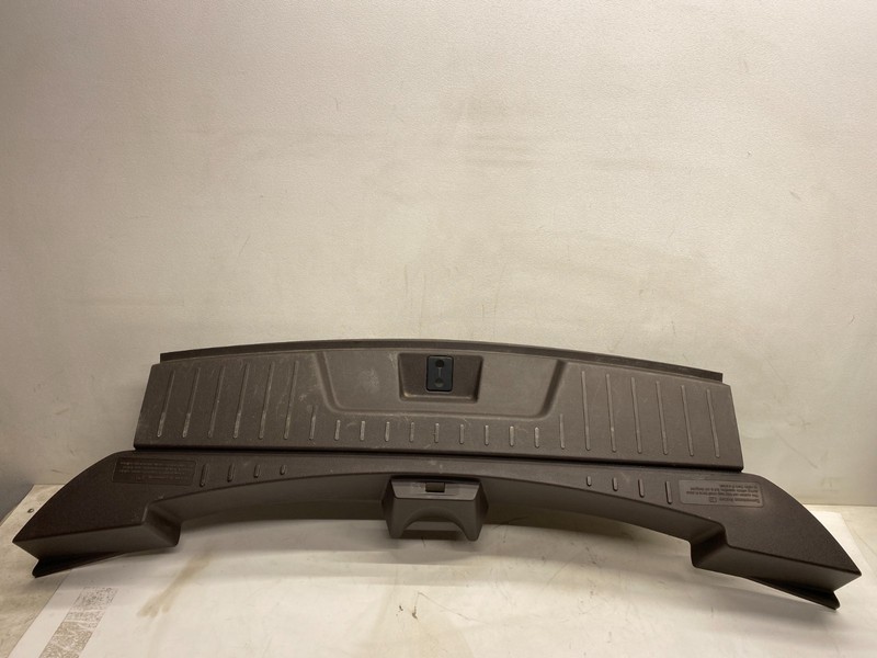 2013-2017 BUICK ENCLAVE REAR TRUNK CARGO SILL PLATE TRIM COVER PANEL BROWN OEM