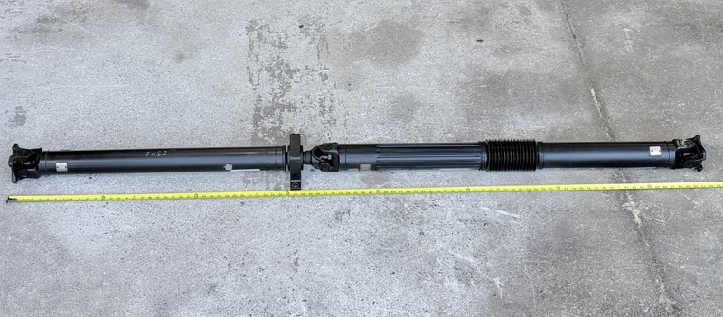 ✅ 2019-26 RAM 1500 Crew Cab 2WD 5th Gen. OEM 2PC REAR DRIVE SHAFT Driveshaft 67K