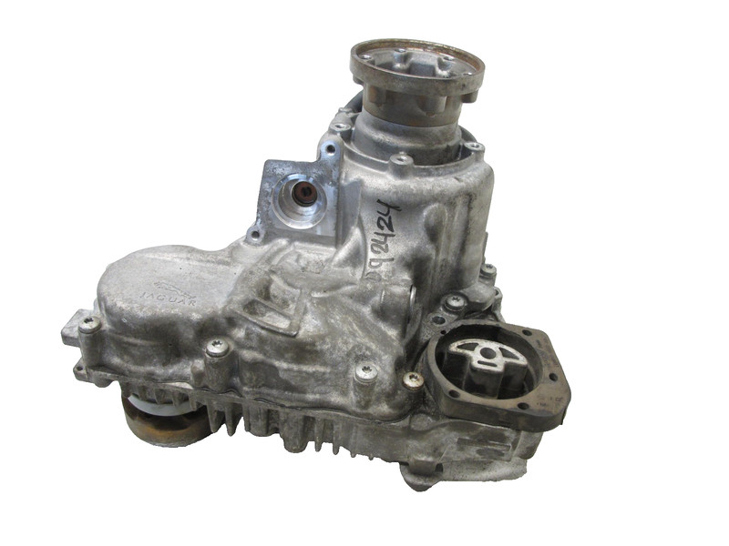 💚 13-15 Jaguar XF XJ Front Transfer Case Assembly OEM C2D44751