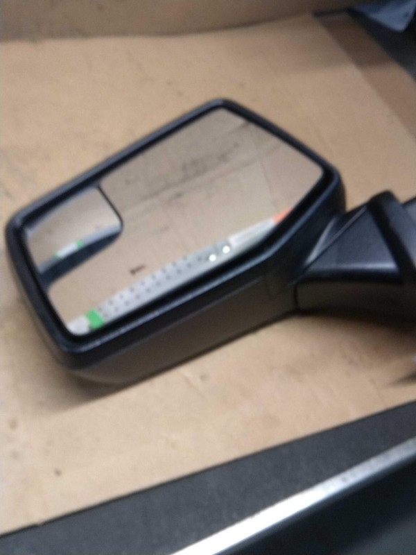 2022 GMC Sierra 1500 Left Door Mirror Assembly Black 46000 Miles Used