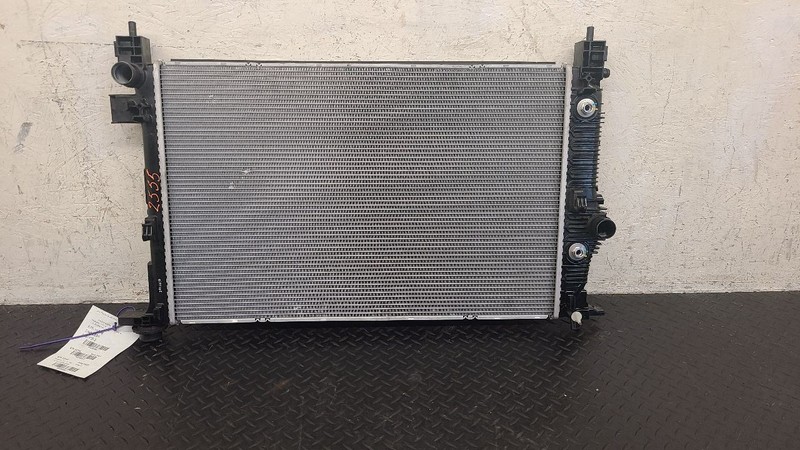 24-25 Buick Envista 1.2L Radiator Assembly OEM 42923276