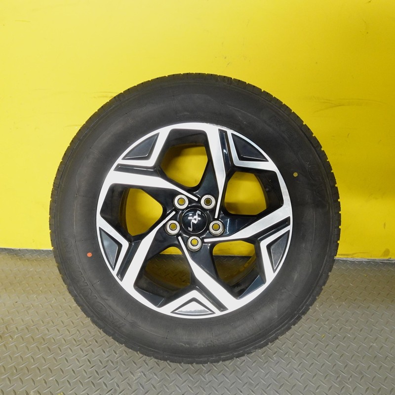 2023-2025 KIA SPORTAGE ALLOY WHEEL 5 SPOKE 17X7 W/TIRE 235/65R17 OEM 52910P1100