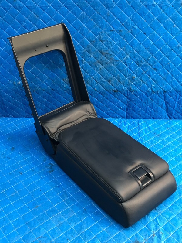 2004 2005 2006 Lexus LS430 Rear Seat Center Armrest w/ Cup Holder OEM