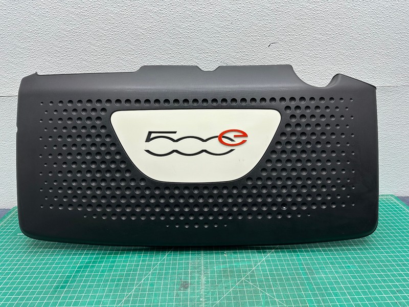 14-15 FIAT 500e Electric ENGINE COVER TRIM OEM