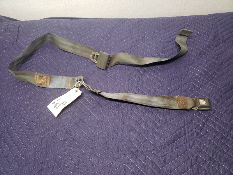 87 88 89 90 91 1990 FORD F150 F250 CENTER FRONT SEAT BELT REG CAB blue