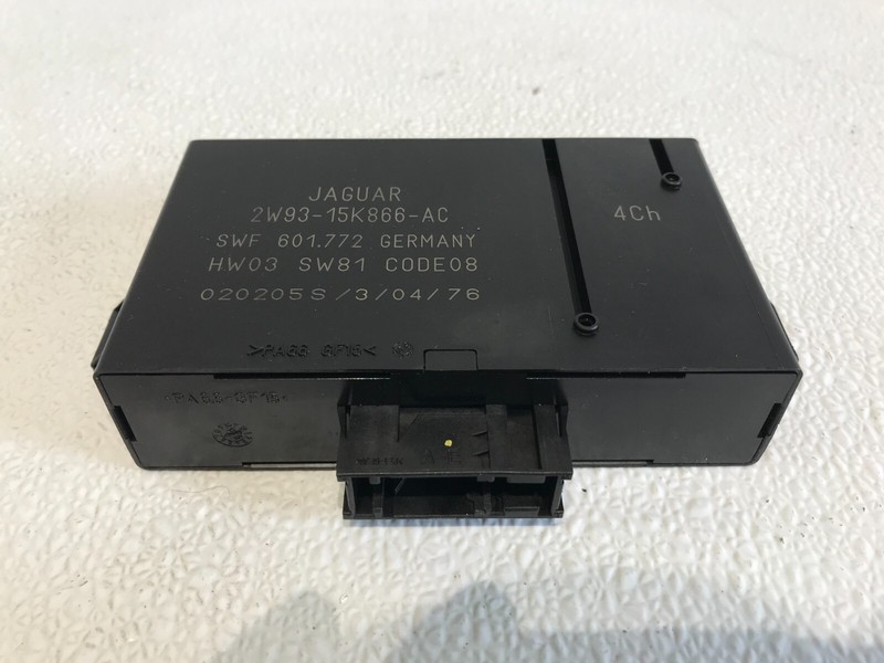 2004 - 2007 Fits Jaguar Xj8 Rear Park Assist Control Module 2W9315K866AC OEM