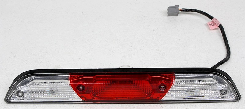 OEM Halogen High Mounted Stop Lamp For Ford F150 ML34-13A613-AB Chipped