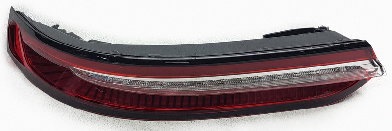 OEM Left Driver Side LED Tail Lamp For Lincoln Corsair LJ7Z-13405-F, Lens Crack