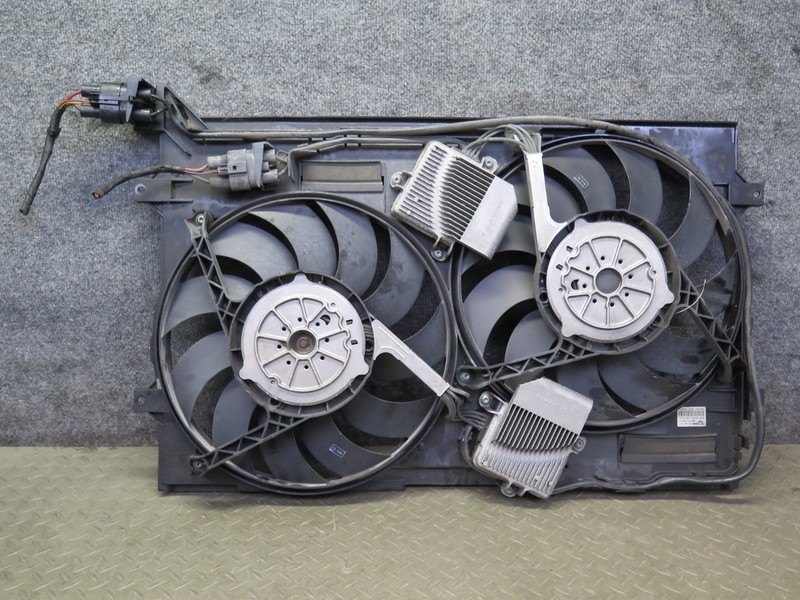 2006-2010 BENTLEY FLYING SPUR ENGINE RADIATOR COOLING DUAL FAN SHROUD