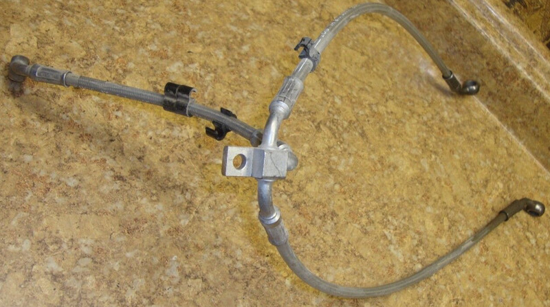 2016 BMW F800 F800R F 800 R Front Brake Fluid Lines Hose Splitter Caliper 16