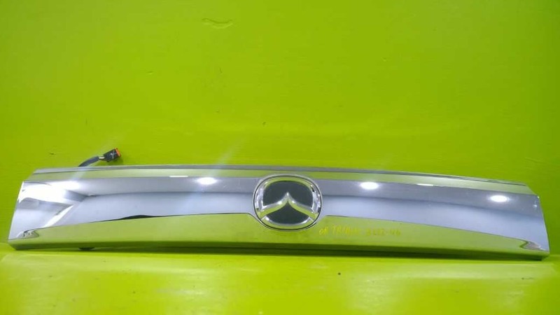 08 09 TRIBUTE LIFTGATE HATCH TRIM MOLDING FINISH PANEL OEM 3122-46