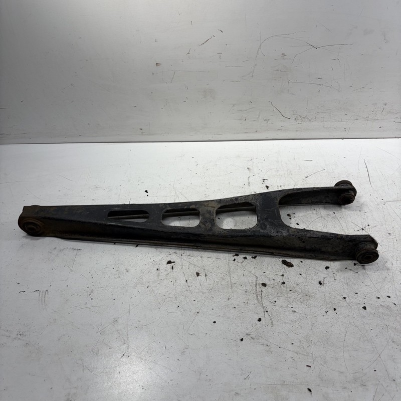 82-83 Honda Accord Left Rear Lower Control Arm 52360-SA5-672 OEM