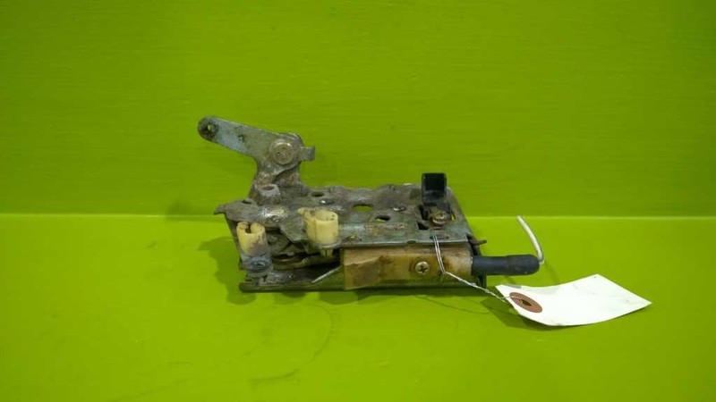 75-79 TOWN CAR CONTINENTAL DRIVER LEFT FRONT DOOR LOCK LATCH OEM 3242-1
