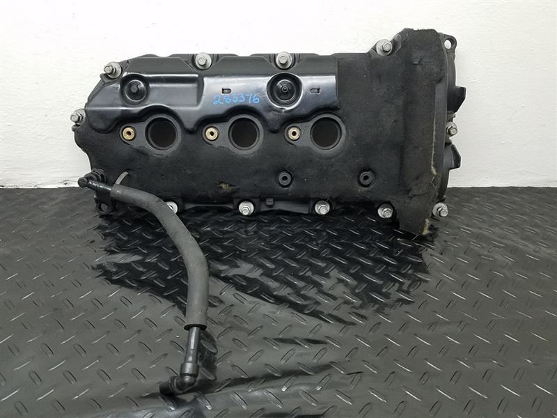07-17 GMC Acadia 3.6L Right Passenger Valve Cover OEM 12641260